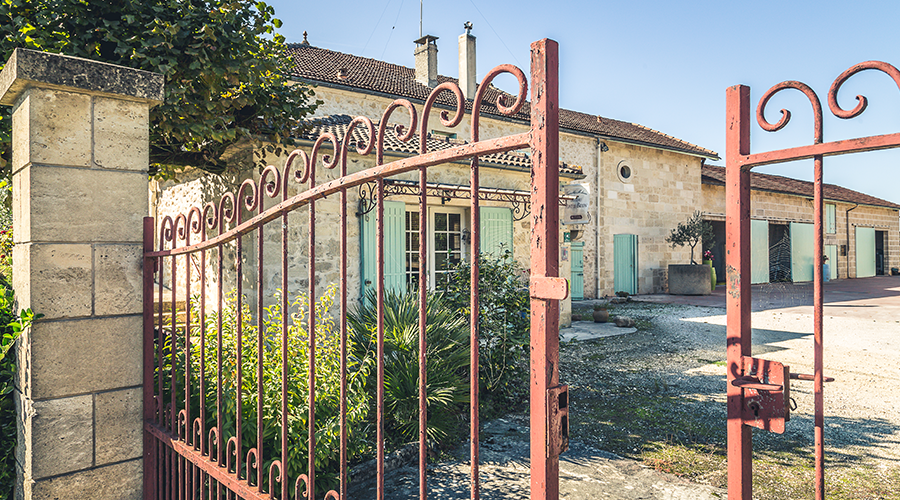 chateau_pont_de_brion